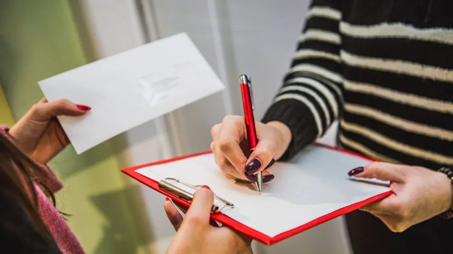 Startuje dostarczanie decyzji podatkowych przez pracowników UG Dobra