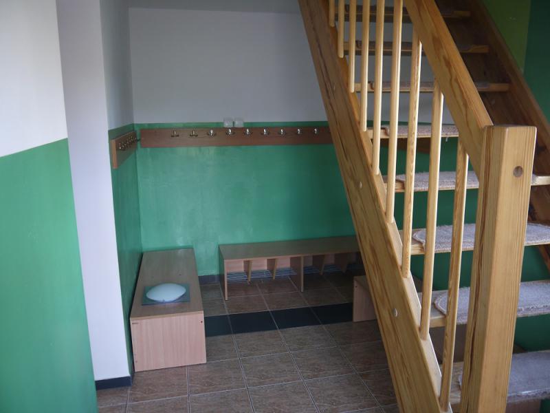 Remont toalety w budynku szkoły podstawowej w Dołujach 