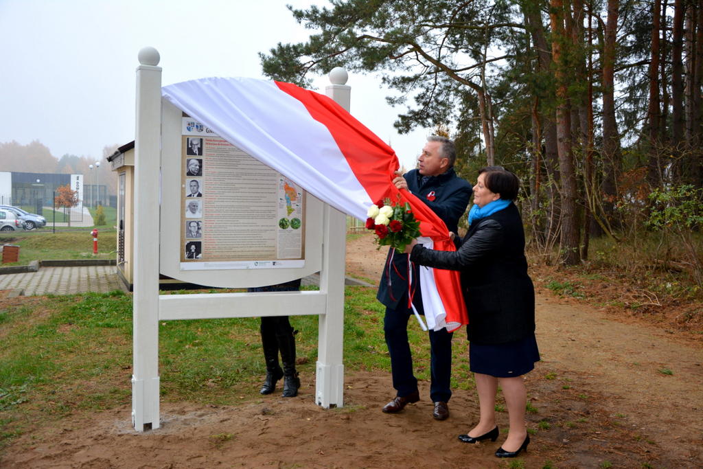 100 drzew na 100-lecie odzyskania przez Polskę niepodległości