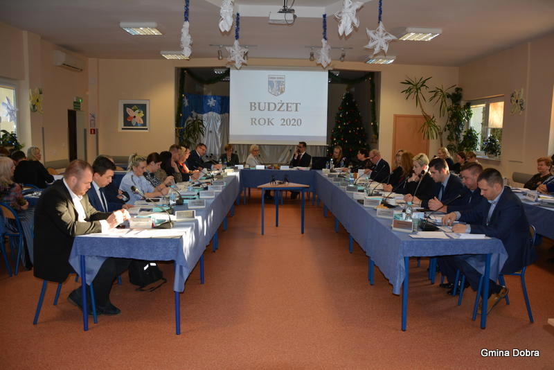 W dniu 19 grudnia 2019 r. odbyła się XI sesja Rady Gminy Dobra