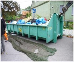 Zbiórka odpadów wielkogabarytowych w gminie Dobra