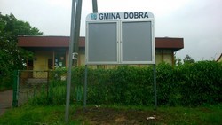 Nowe tablice informacyjne w gminie Dobra