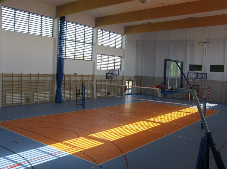 Wynajem sali gimnastycznej w Publicznej Szkole Podstawowej w Bezrzeczu  w roku szkolnym 2016/2017