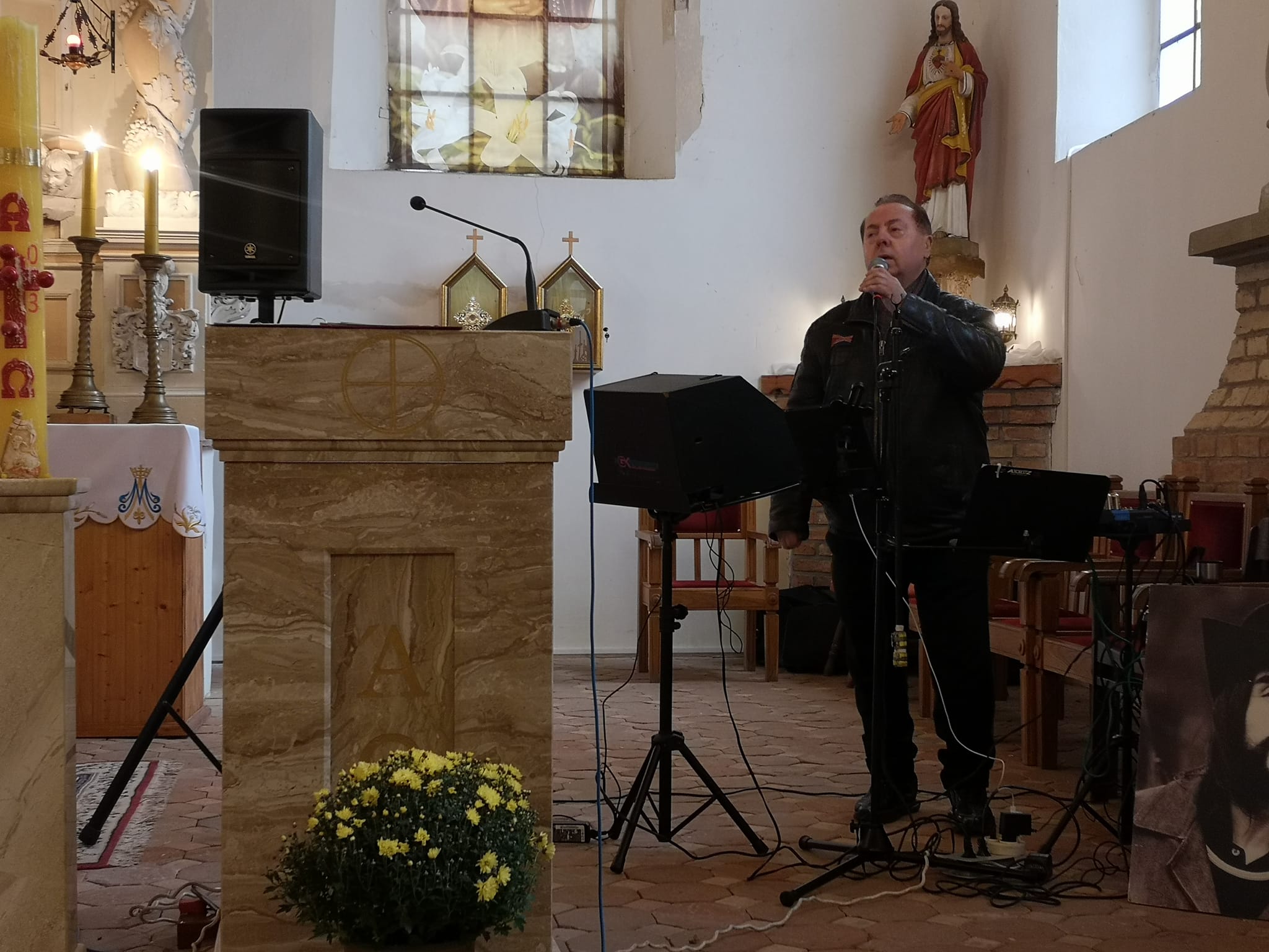 Koncert Andrzej Szpaka w kościele w Buku
